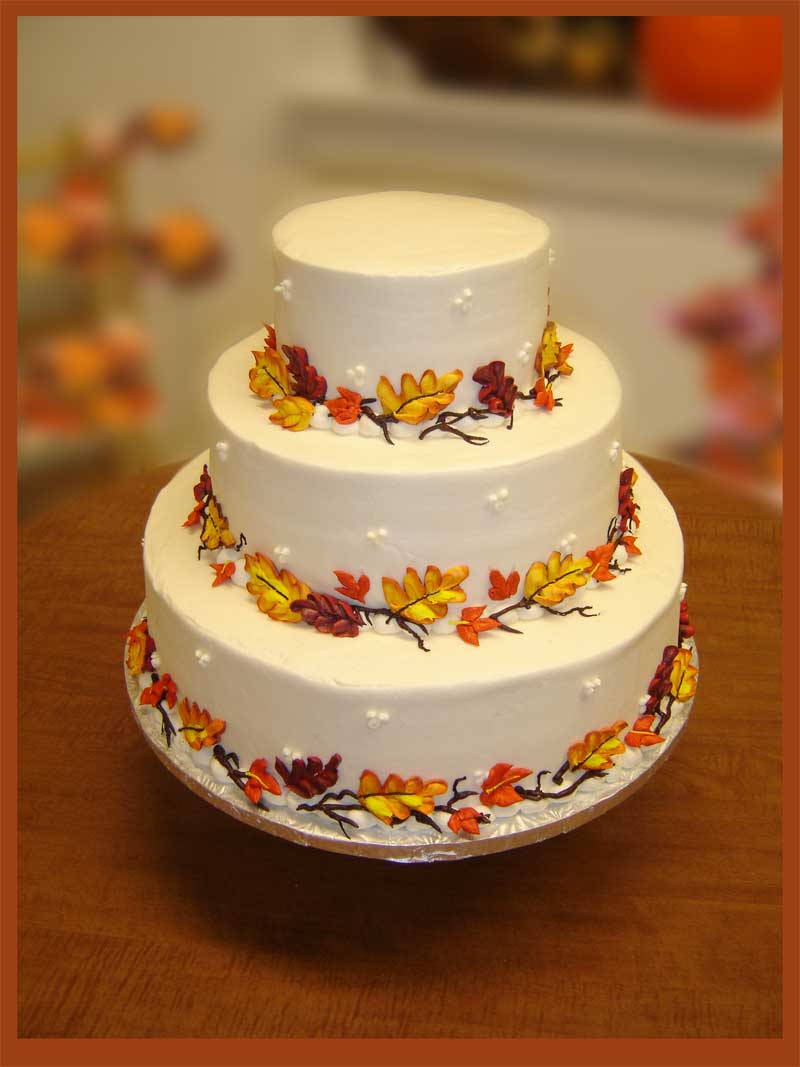 fall-leaves-wedding-cakes