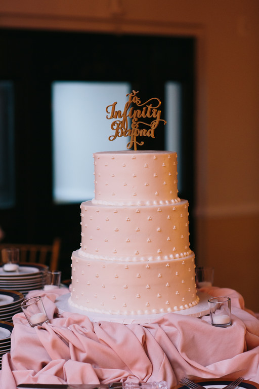 Wedding Cake pink